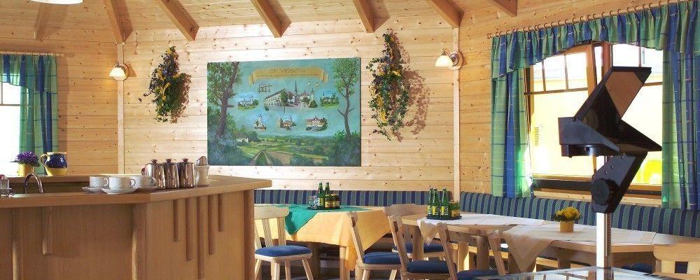Hotel Restaurant Wallner I Contactless Check-In Sankt Valentin Exteriör bild