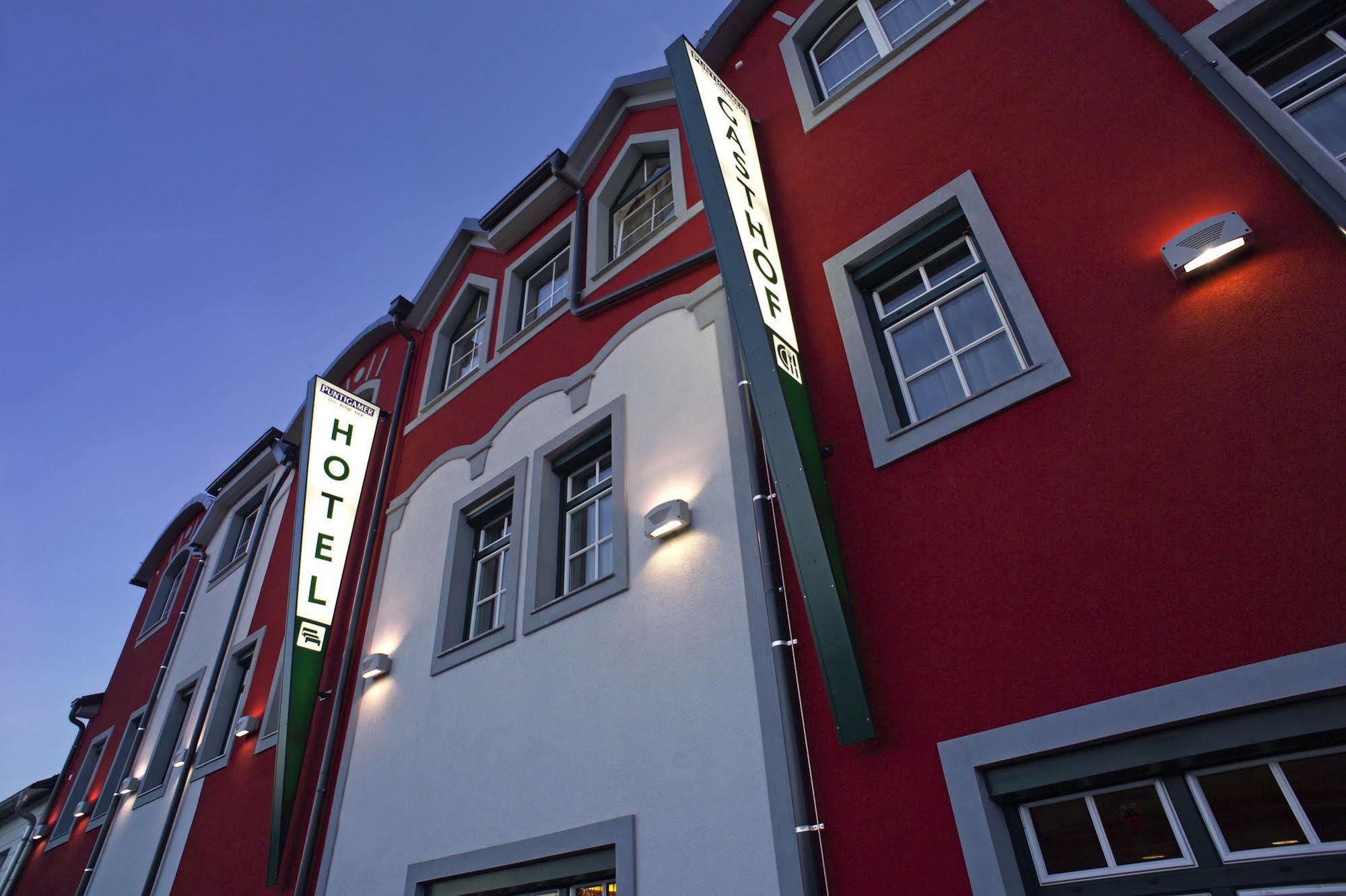 Hotel Restaurant Wallner I Contactless Check-In Sankt Valentin Exteriör bild